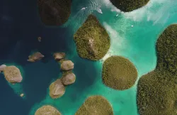 Merdeka Menjelajah: 17 Destinasi Alam dan Budaya Indonesia