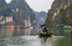 6 Destinasi Legendaris Vietnam yang Harus Masuk Bucket List Kamu